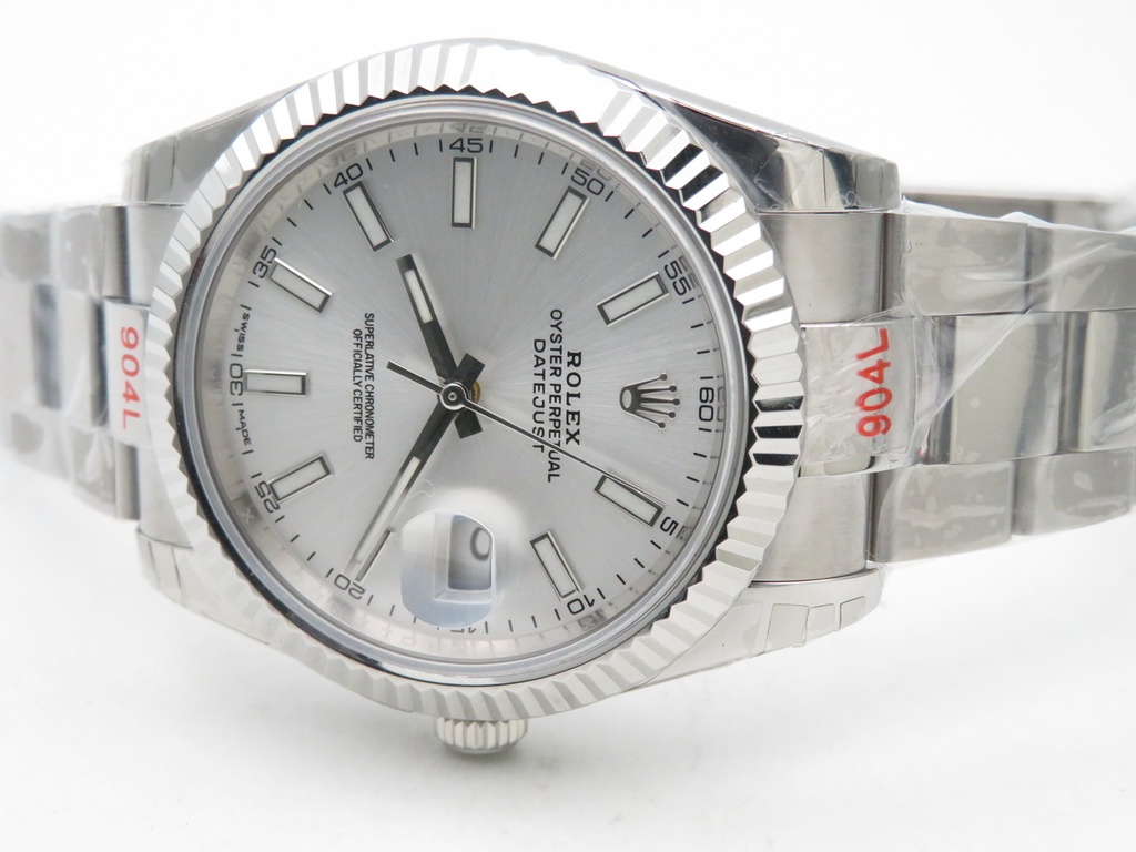 DateJust 126334, 41mm, White Dial on Oyster Bracelet